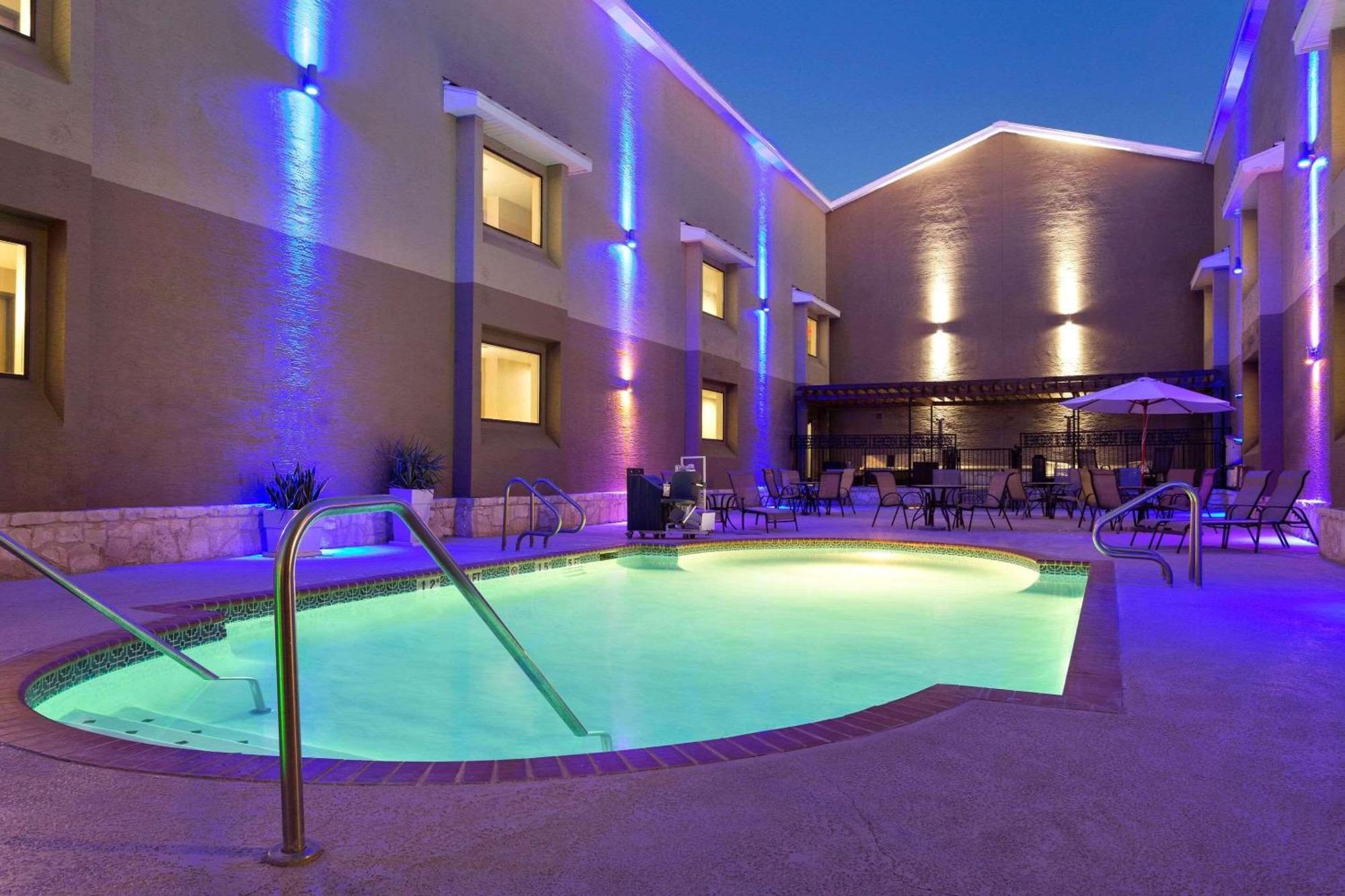 Country Inn & Suites By Radisson, Lackland Afb San Antonio , Tx Dış mekan fotoğraf