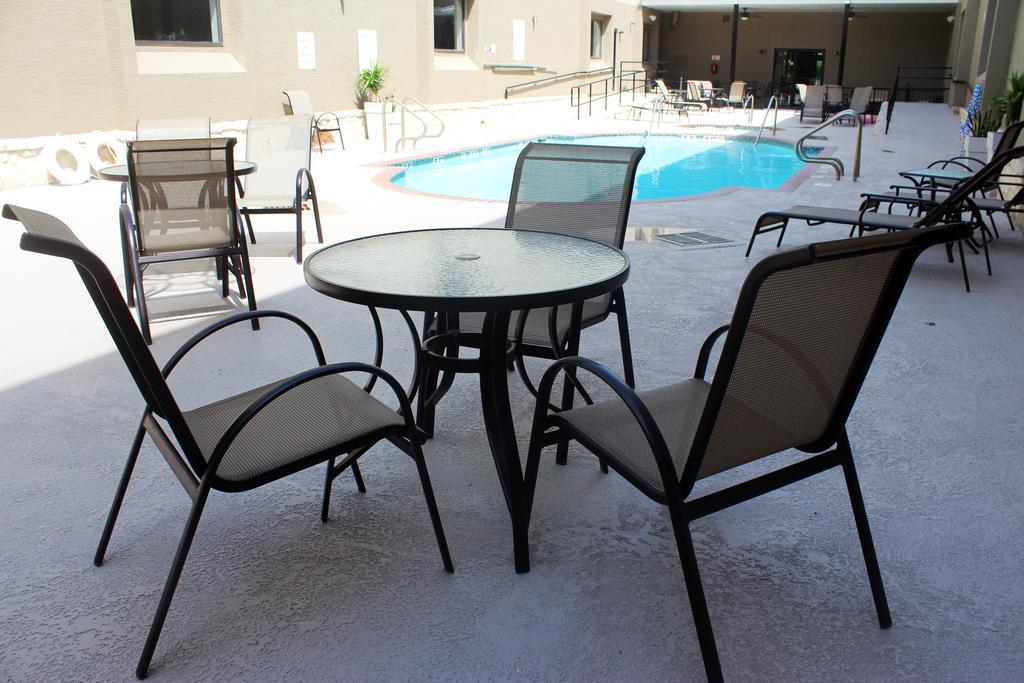 Country Inn & Suites By Radisson, Lackland Afb San Antonio , Tx Dış mekan fotoğraf